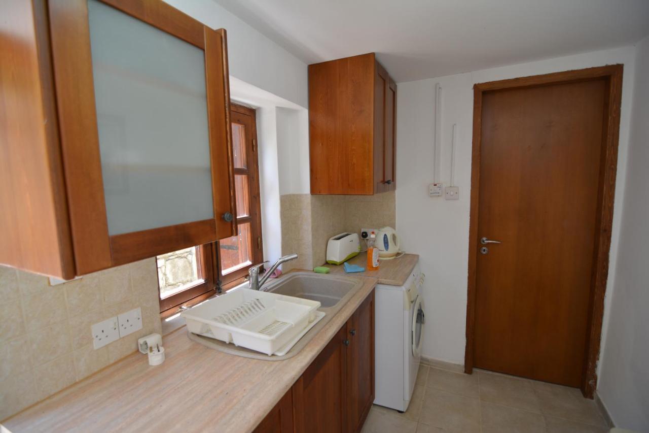 Elpida's Stone Country house Goudhi