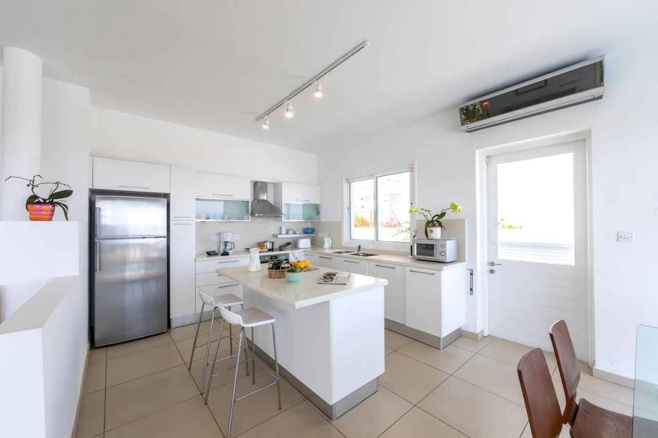 Villa Beachfront Alia Protaras