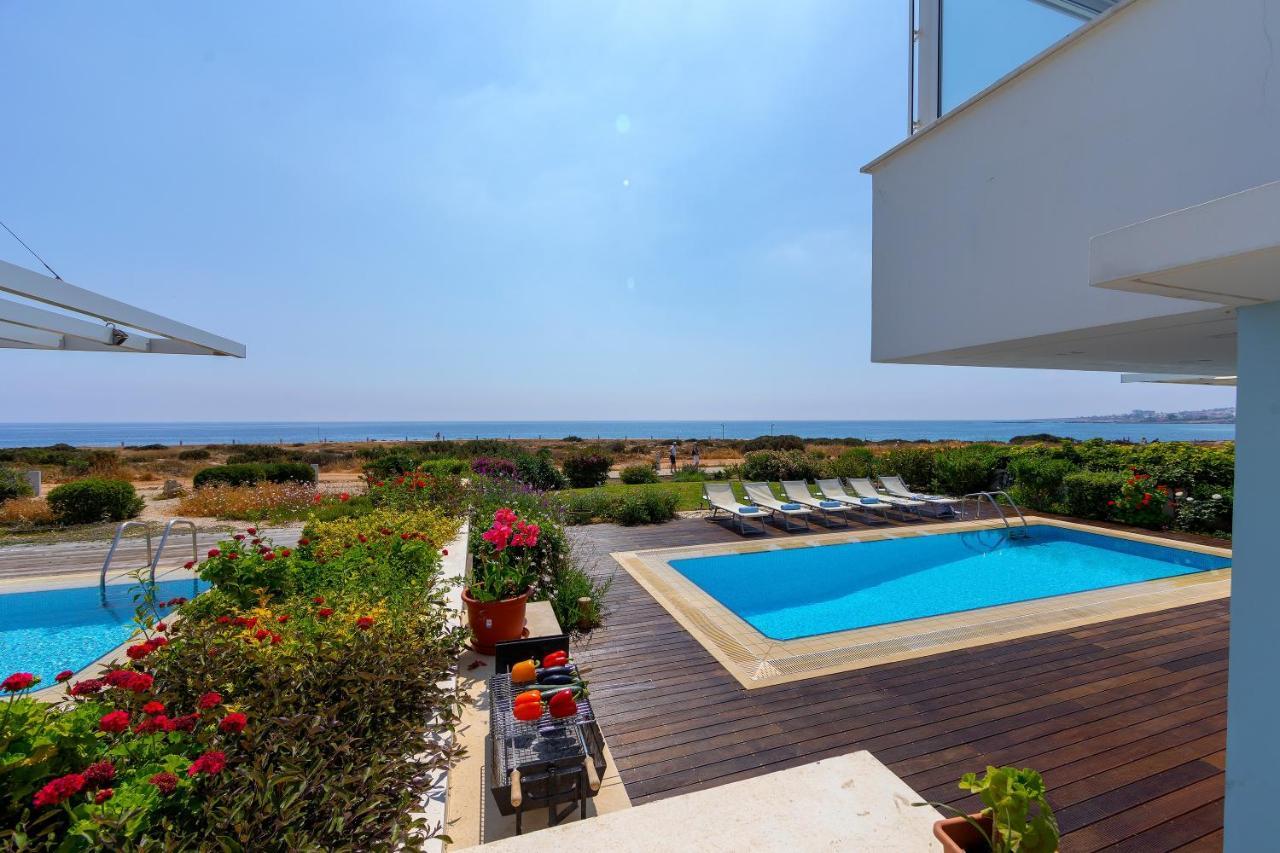 Beachfront Alia Villa