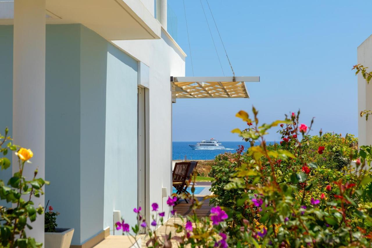Beachfront Alia