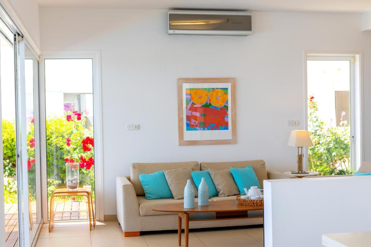 Protaras Beachfront Villa Alia