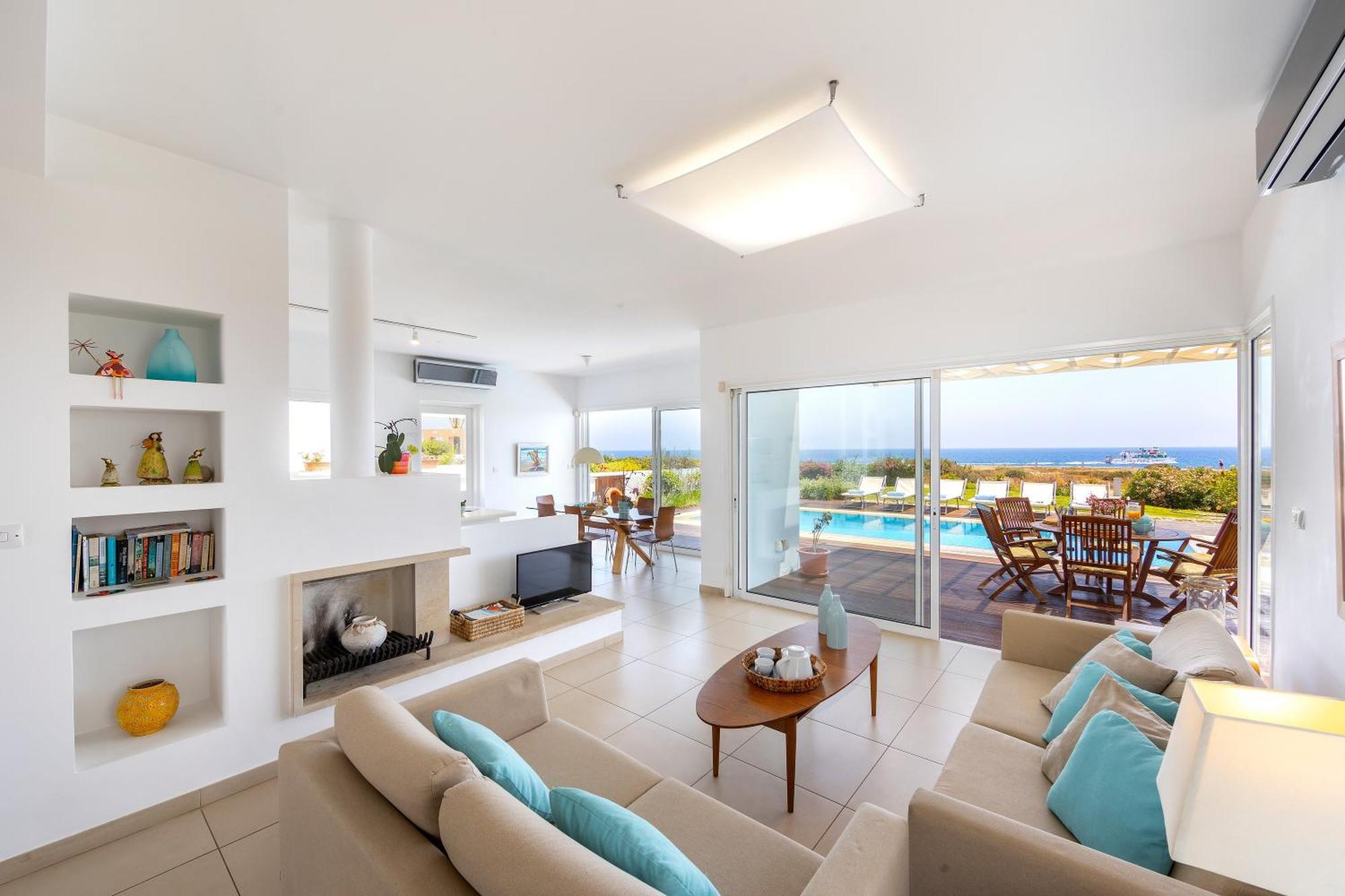 Villa Beachfront Alia Protaras