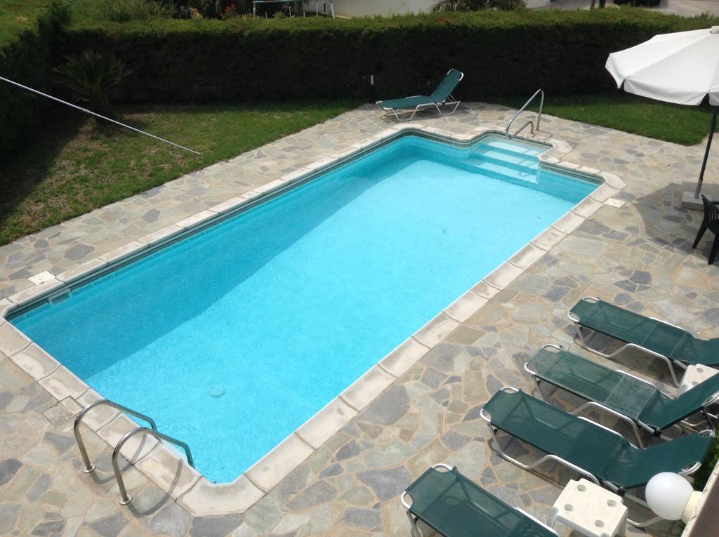 Villa Aura