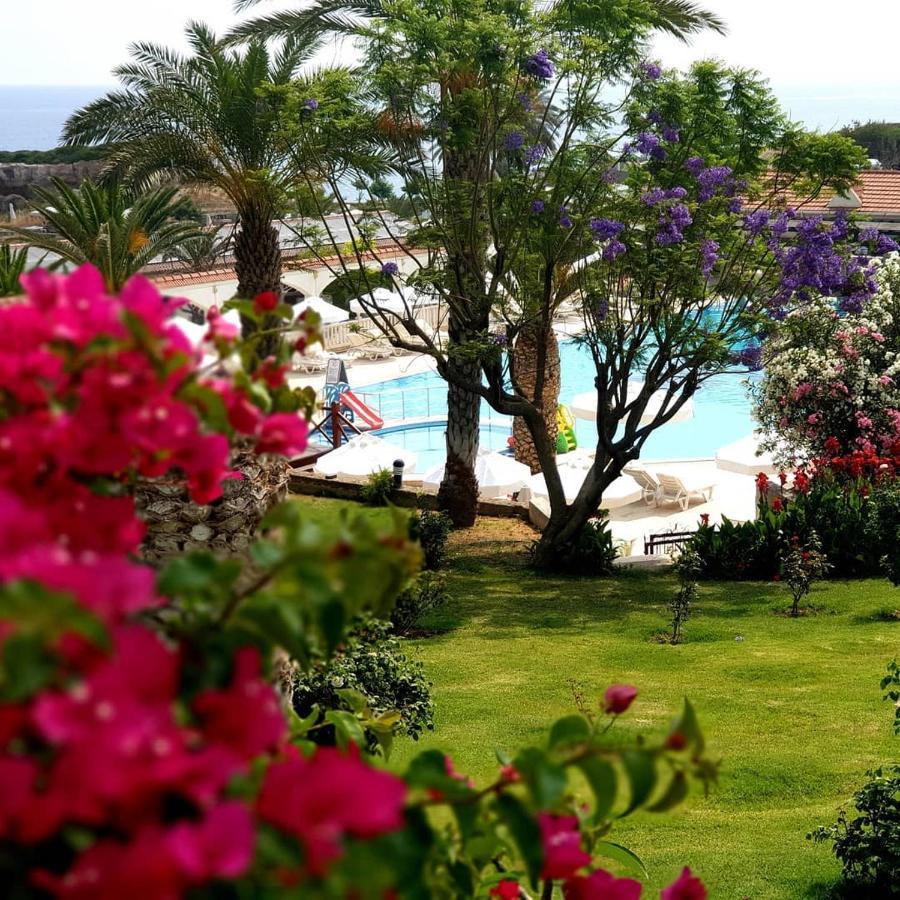 Denizkizi Hotel 4*
