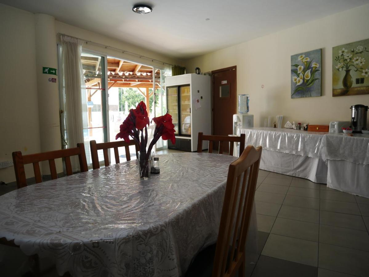 Aparthotel Kozis 2*