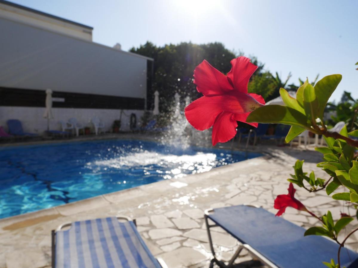 Aparthotel Kozis Polis