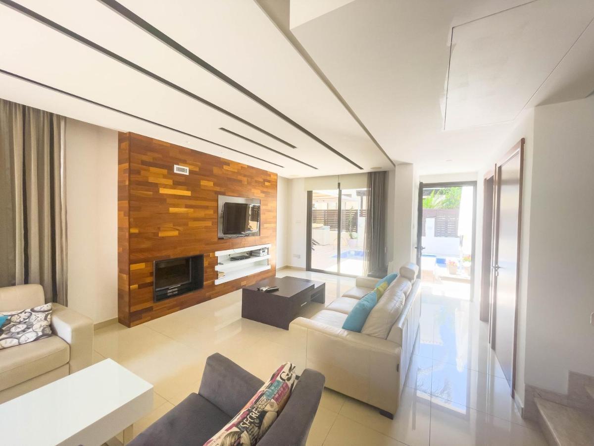 Fotini Villa Protaras