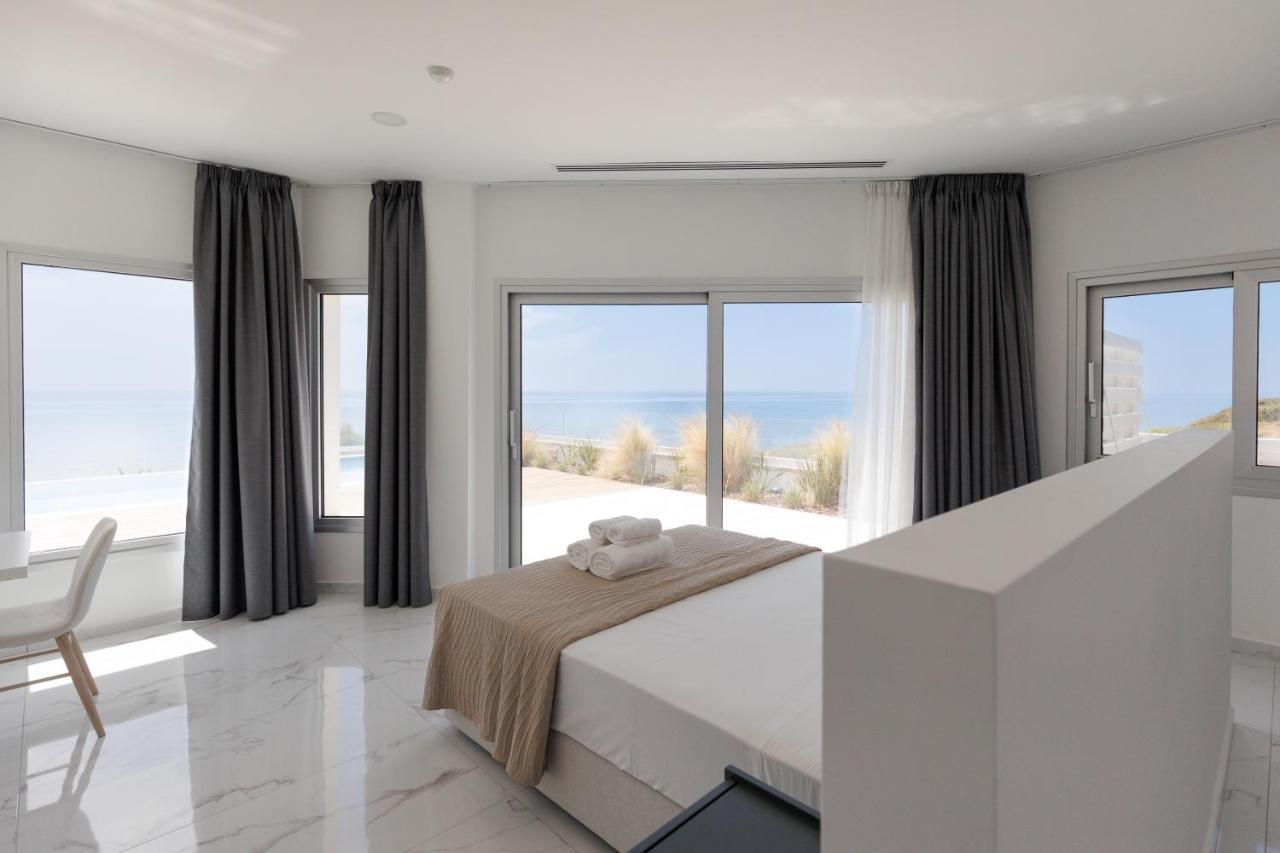 Mediterranean Dream Beachfront