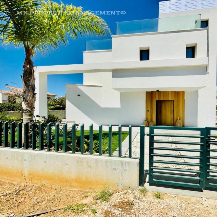 By The 7 * Protaras