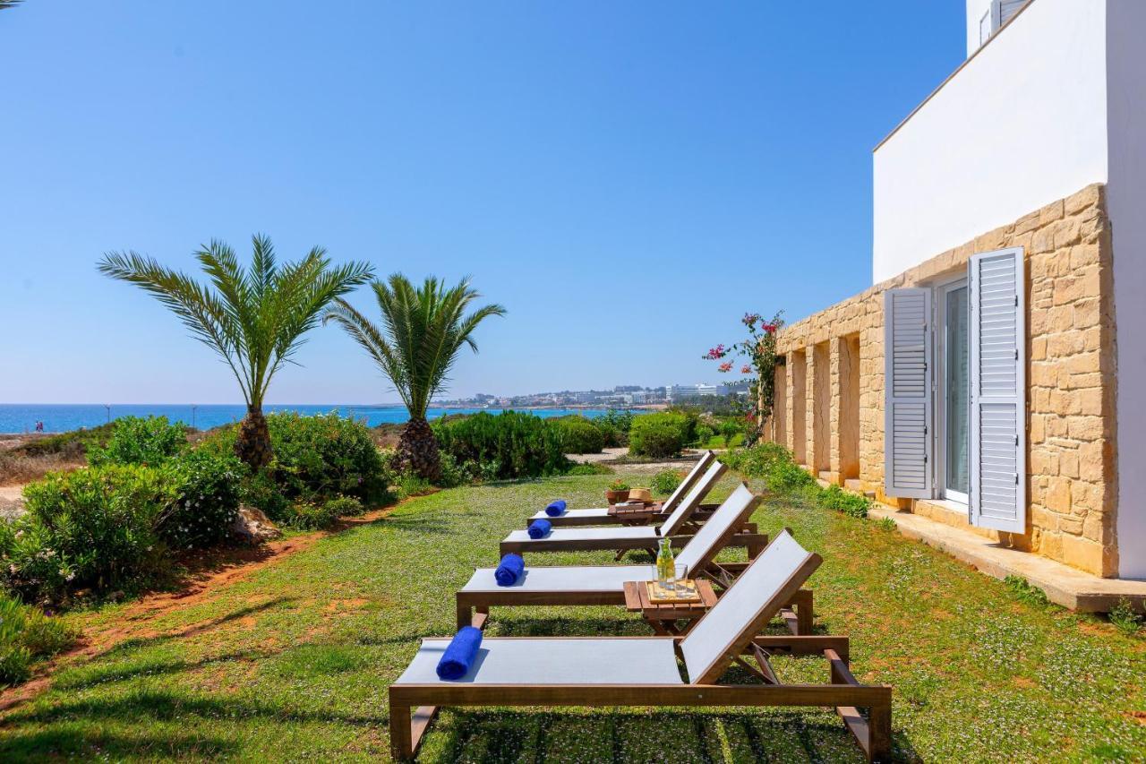 Seafront Violetta Villa Protaras