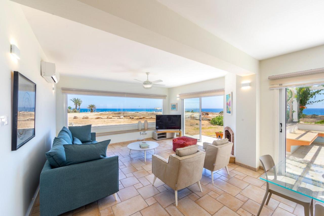 Seafront Violetta Villa Protaras