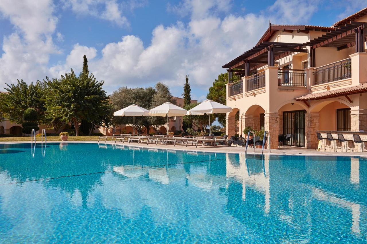 Aphrodite Hills 5*