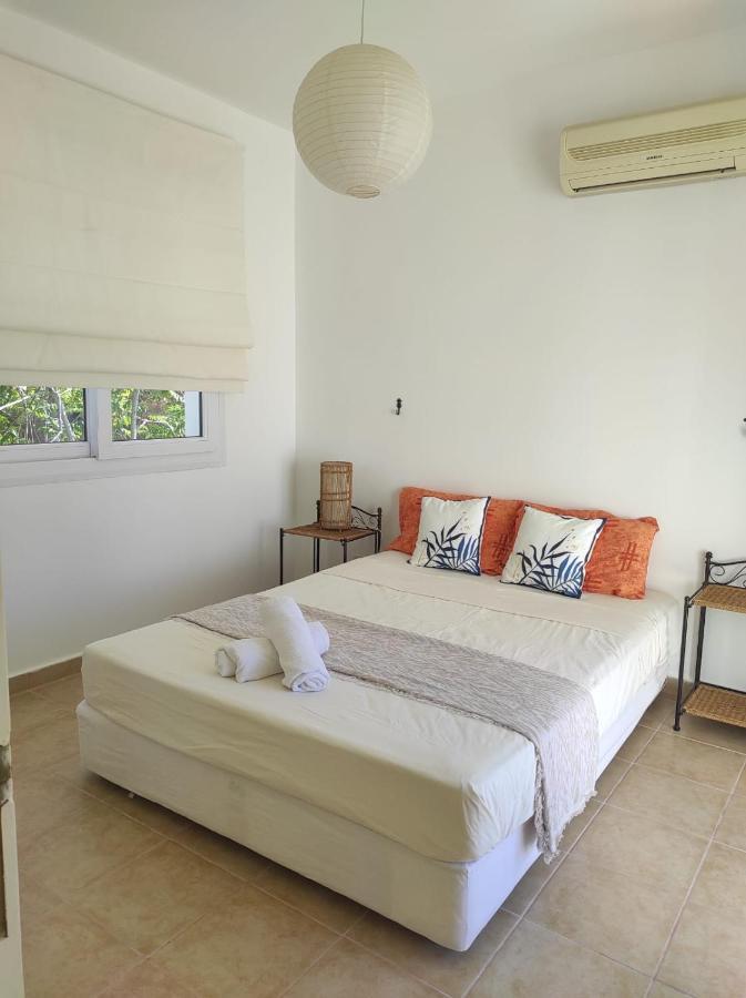 With Spectacular Sea Views, Private Pool, Gardens & Parking Villa Kalogrea