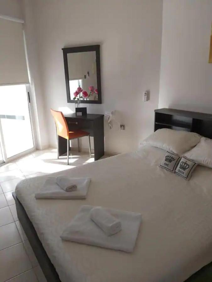 Panoramic Holidays - Premium 8 * Peyia