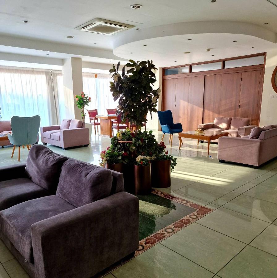 Hotel M. Moniatis 3*