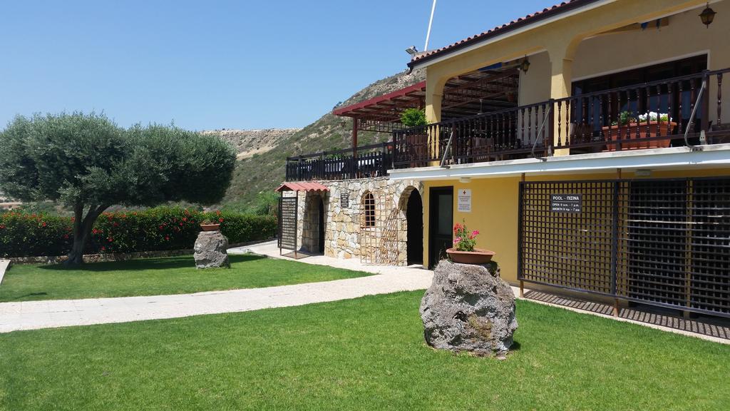 Pelekanos 2* Pissouri
