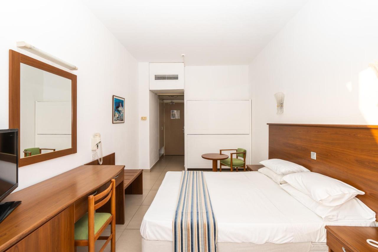Adelais Bay Hotel Protaras