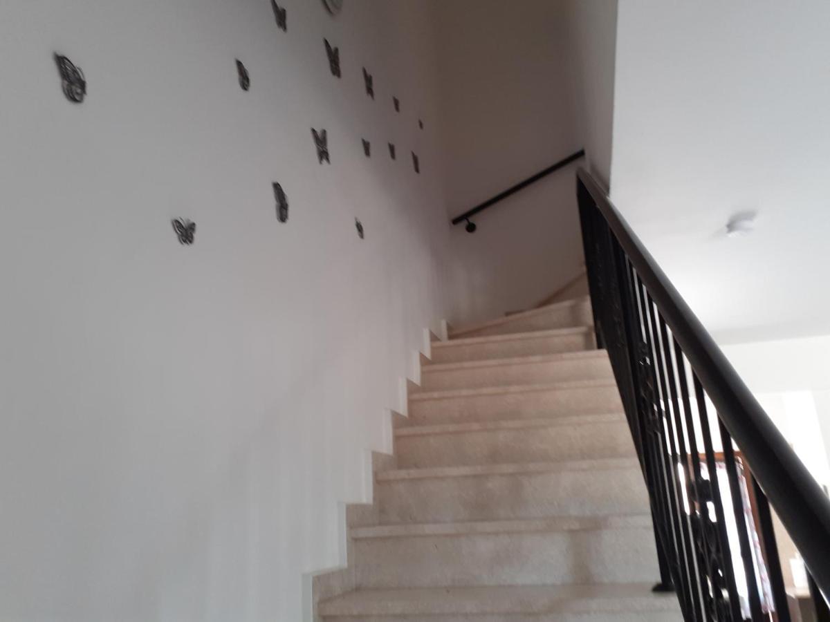 Beautiful 2-bed House In Paphos Holiday home