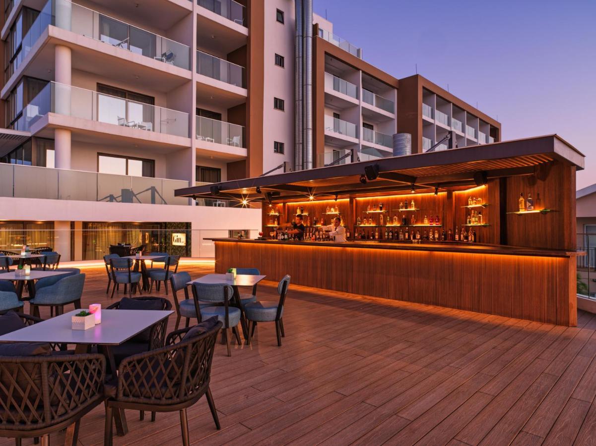 Leonardo Crystal Cove & - Adults Only 4*