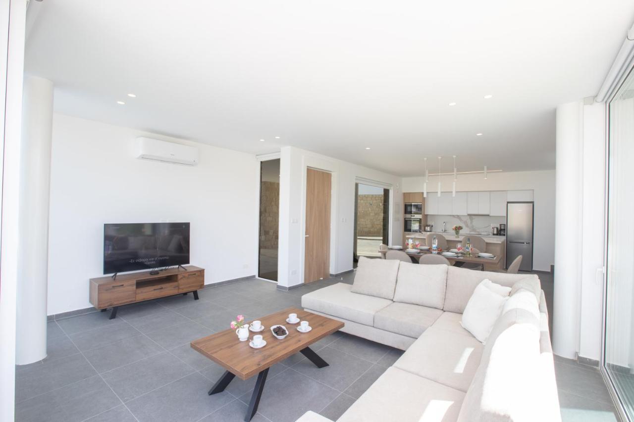 Vie Bleu 3 Bedroom *