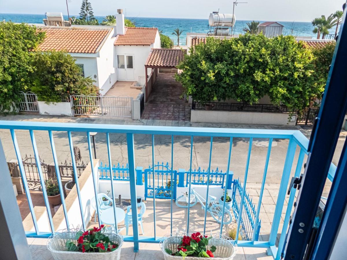 Greek Island Style 2 Bedroom With Pool Next To The Sea Villa *