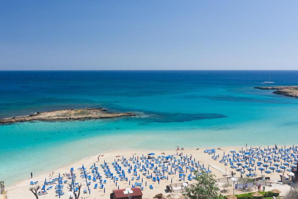 Hotel Silver Sands 3*