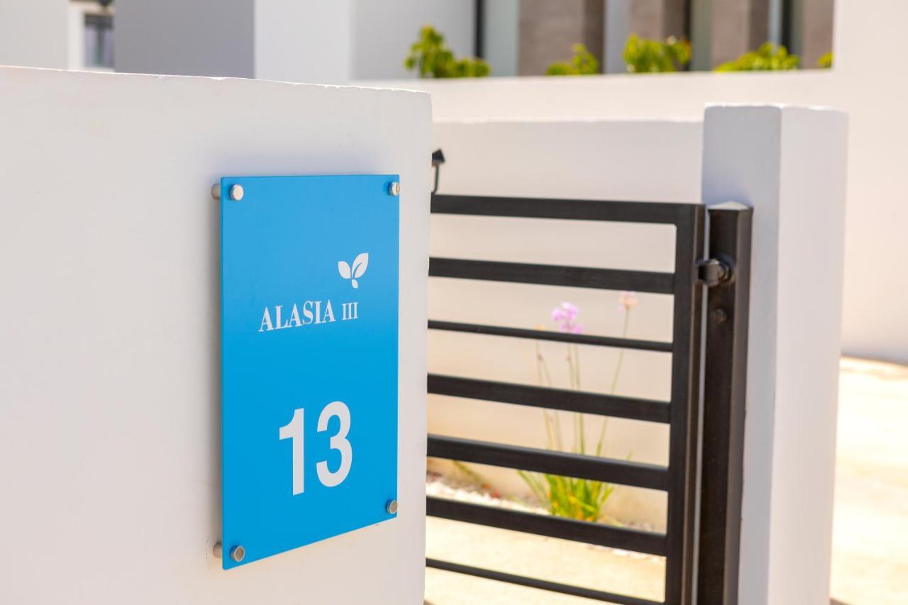 Alasia Villa *