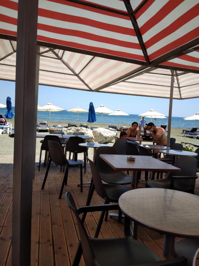 Vakantiehuis Mersinera Paradise Garden Stars House *
