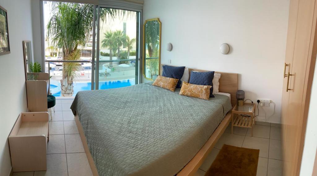 Coralli Superior Seaview Apartment