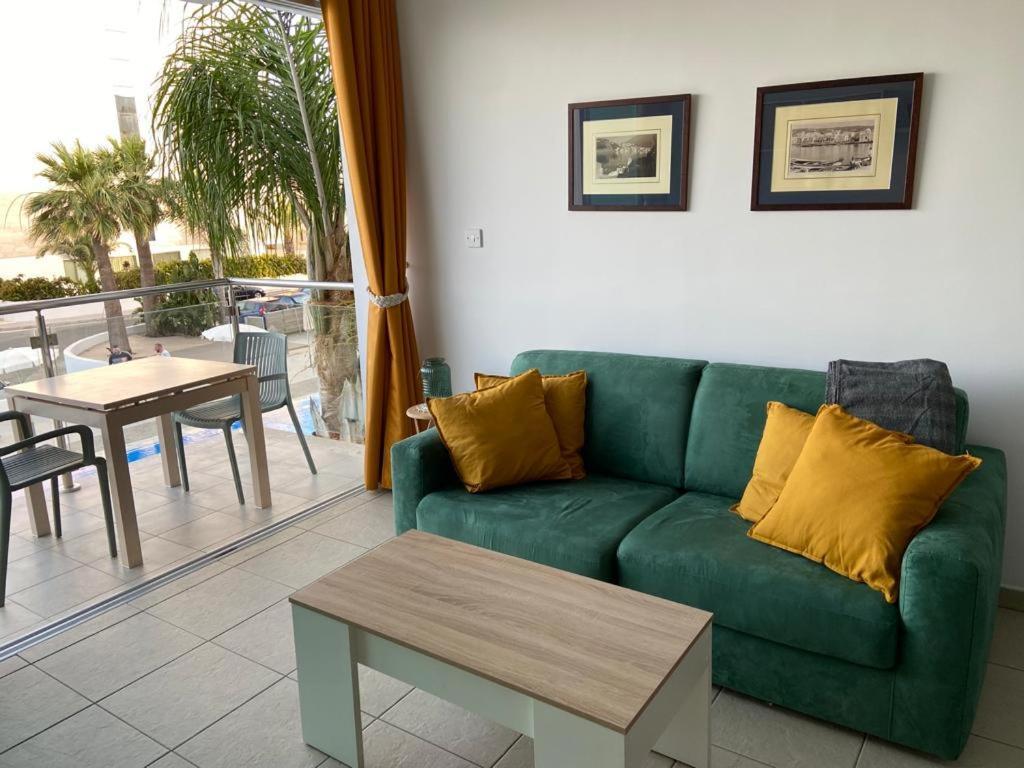 Coralli Superior Seaview Apartment Protaras