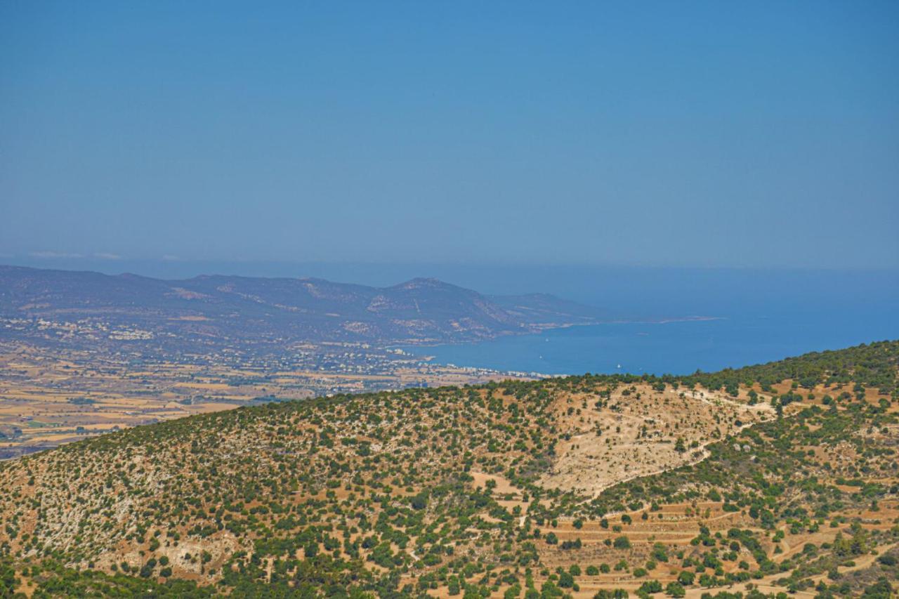 Lefkas * Lysos