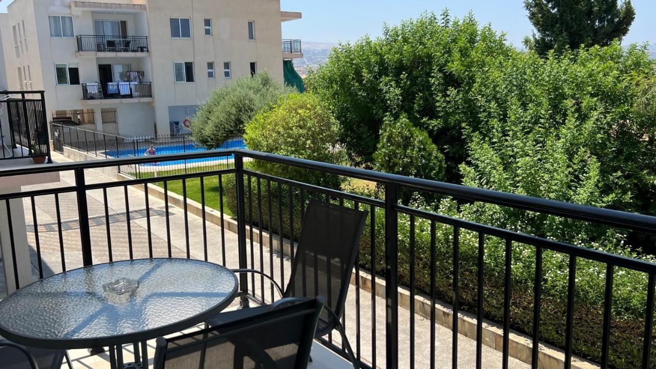 Sea-view Eco-apartment B110 Polis