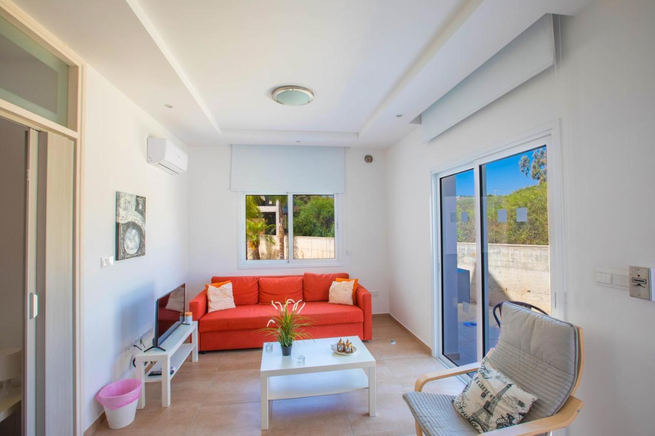 Panayia Sea View Apts