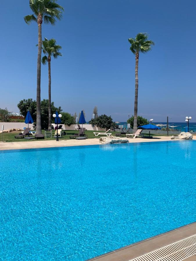 Pallinio Court 402 Fig Tree Bay- Beach, Iasonos Str 7a Apartment *