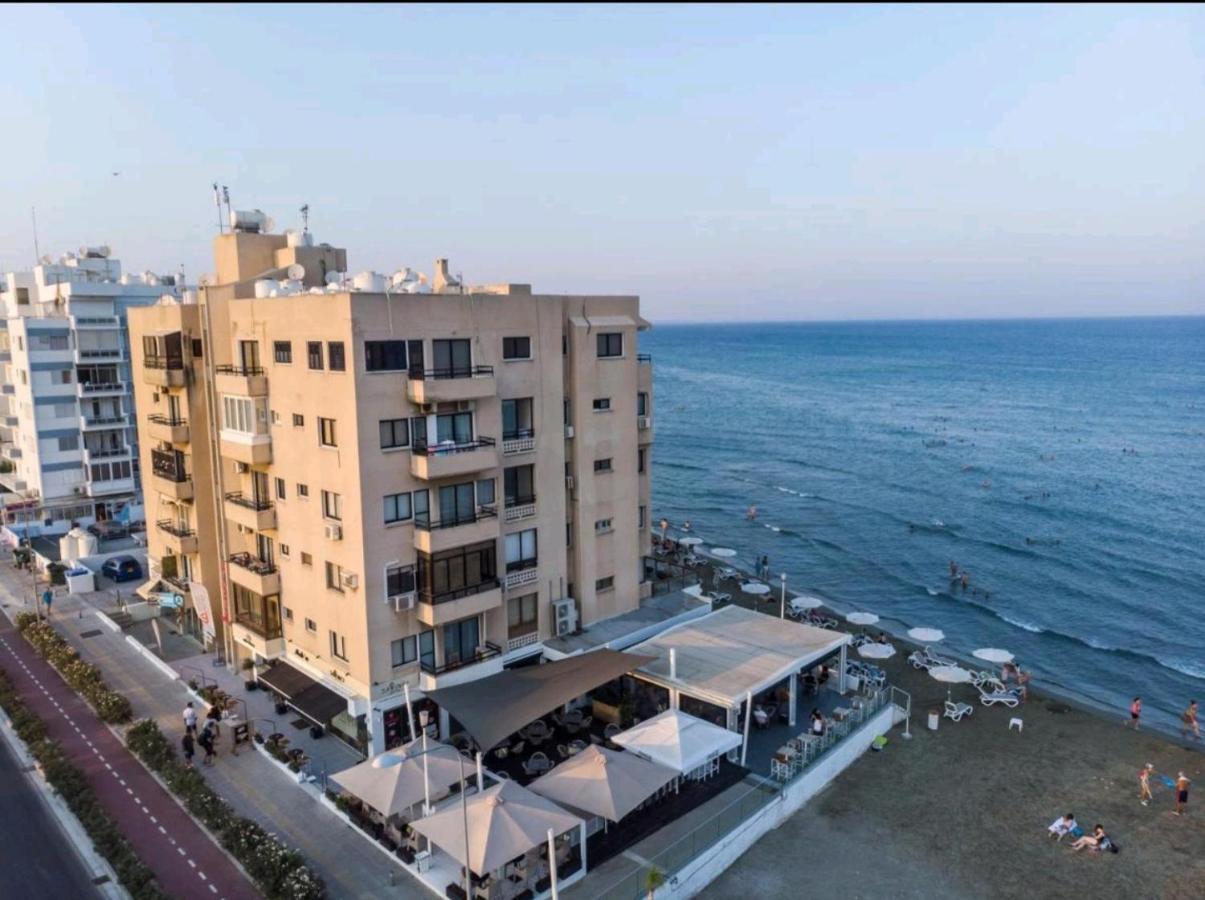 Bettys 1br Seafront
