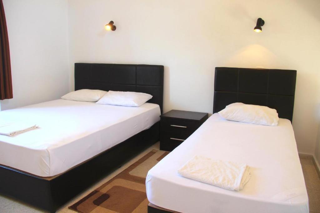 Bare Hill Aparthotel
