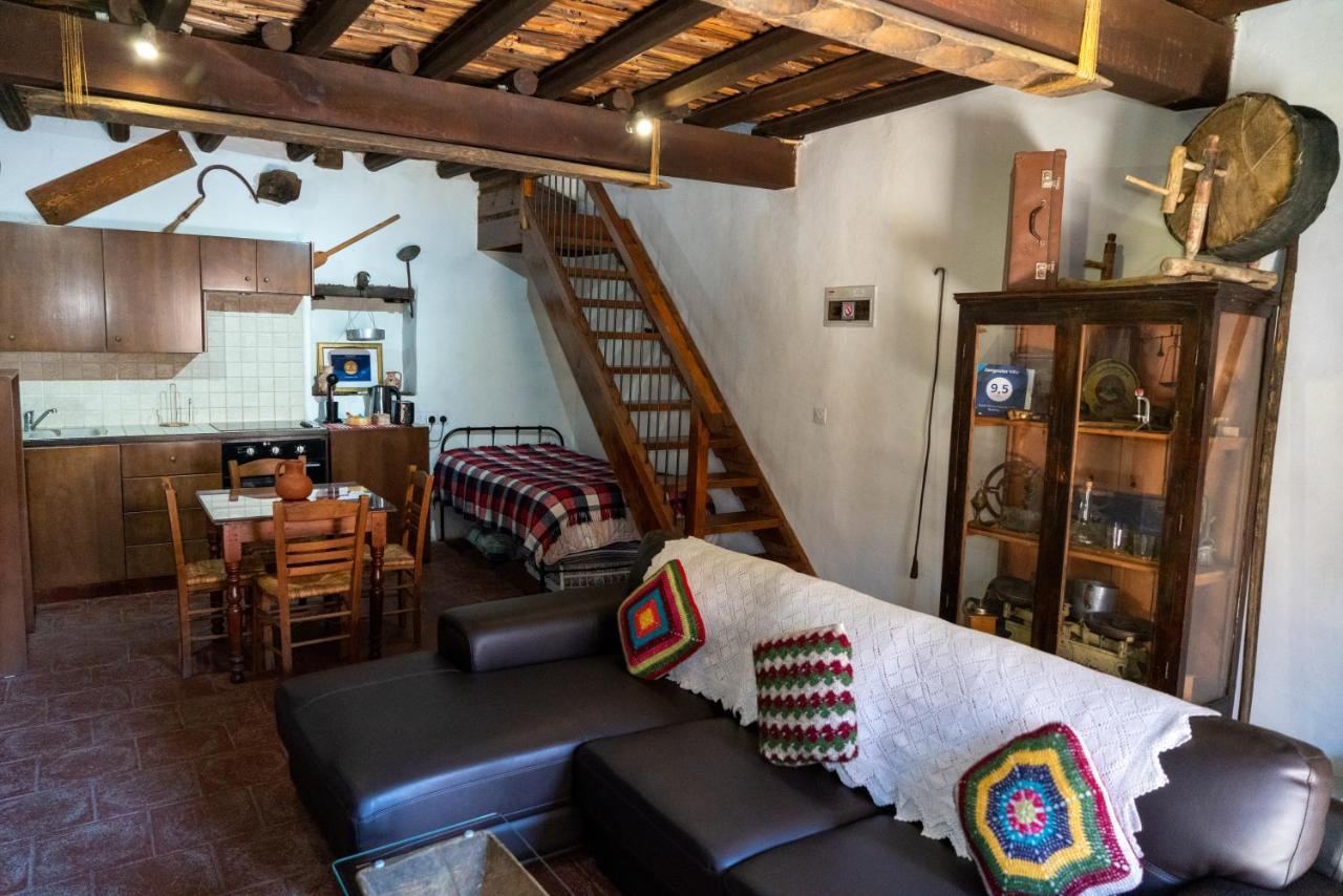 Country house Zangoulos Kakopetria