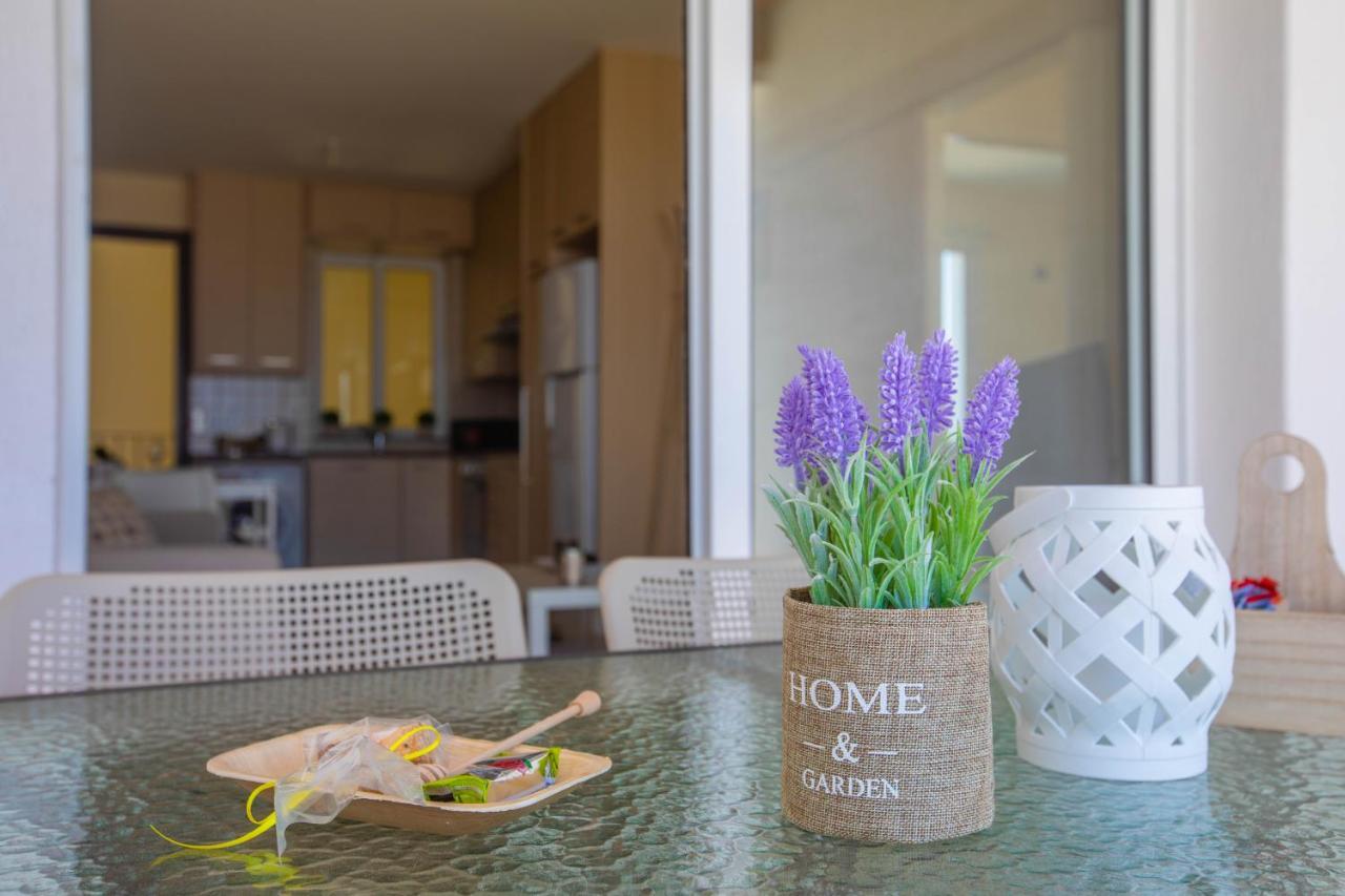 Panayia Sea View Apts *