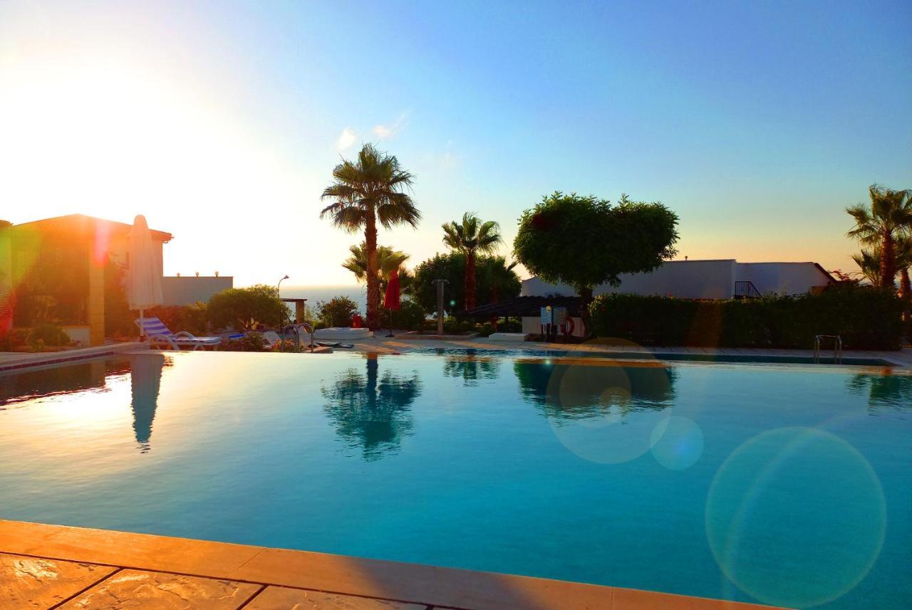 The Forest Golf Penthouse With Real Mountain&seaviews Apartamento Agios Amvrosios (Kyrenia)