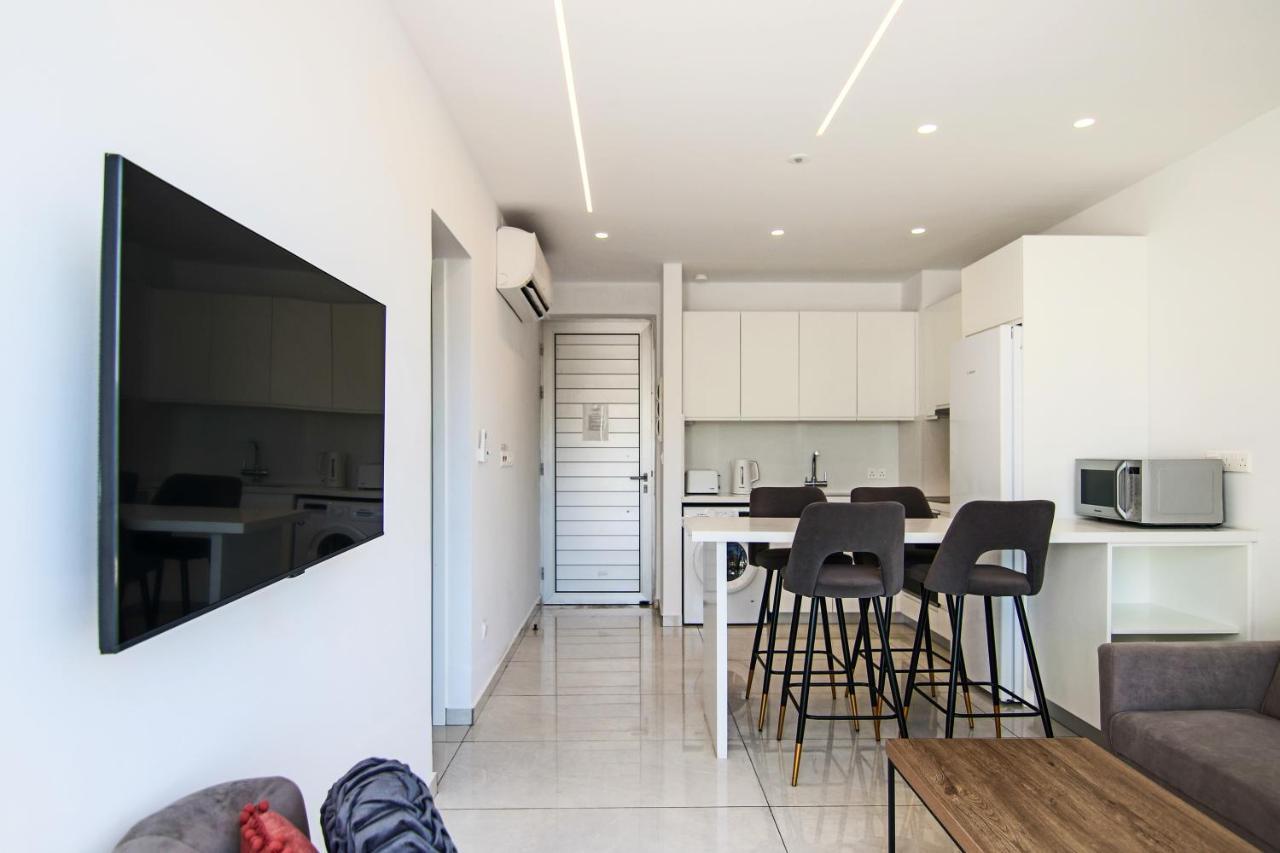 Apartment Phaedrus Living - Seaside Executive Flat Harbour 203 Paphos