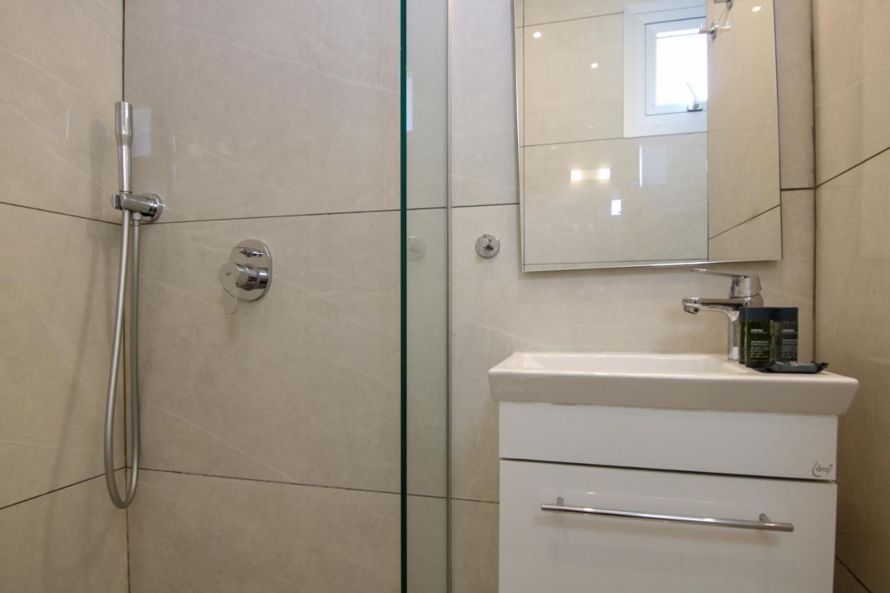 Phaedrus Living - Seaside Luxury Flat Harbour 105 Paphos