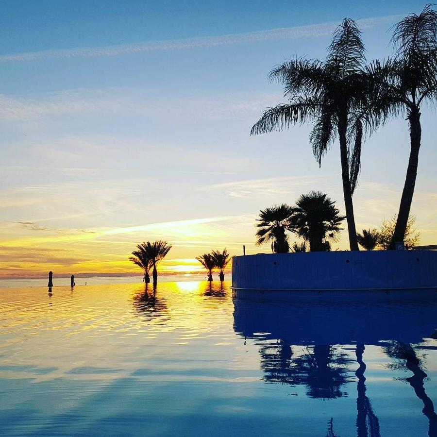 King Evelthon & Resort Klorakas