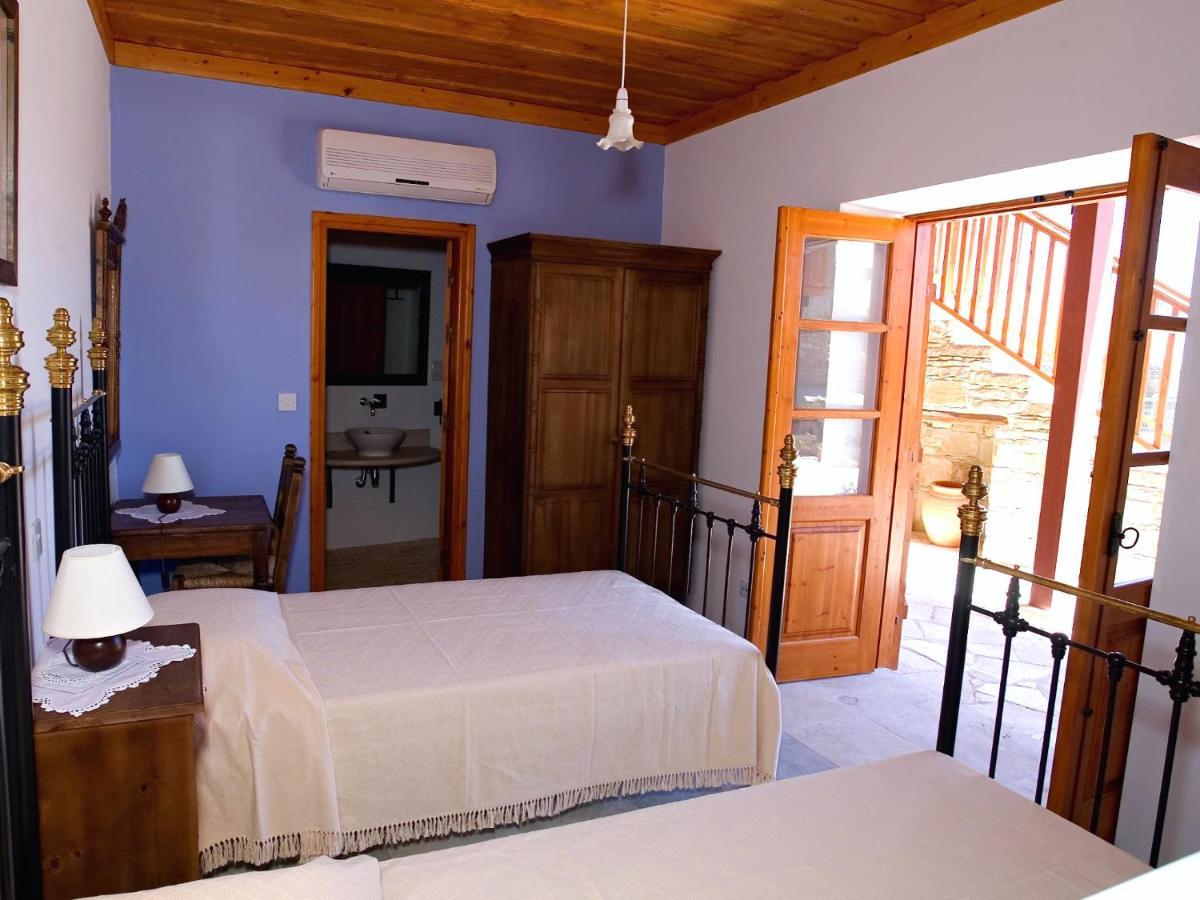 Eveleos Apartment