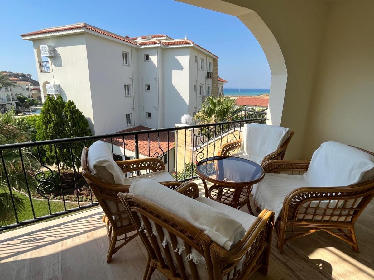 Seaview With Roof Terrace Apartment Gastria