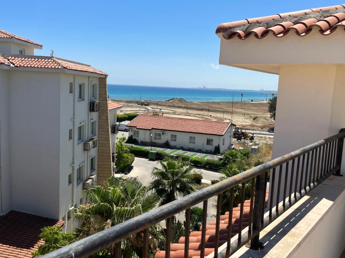 Seaview With Roof Terrace Apartment