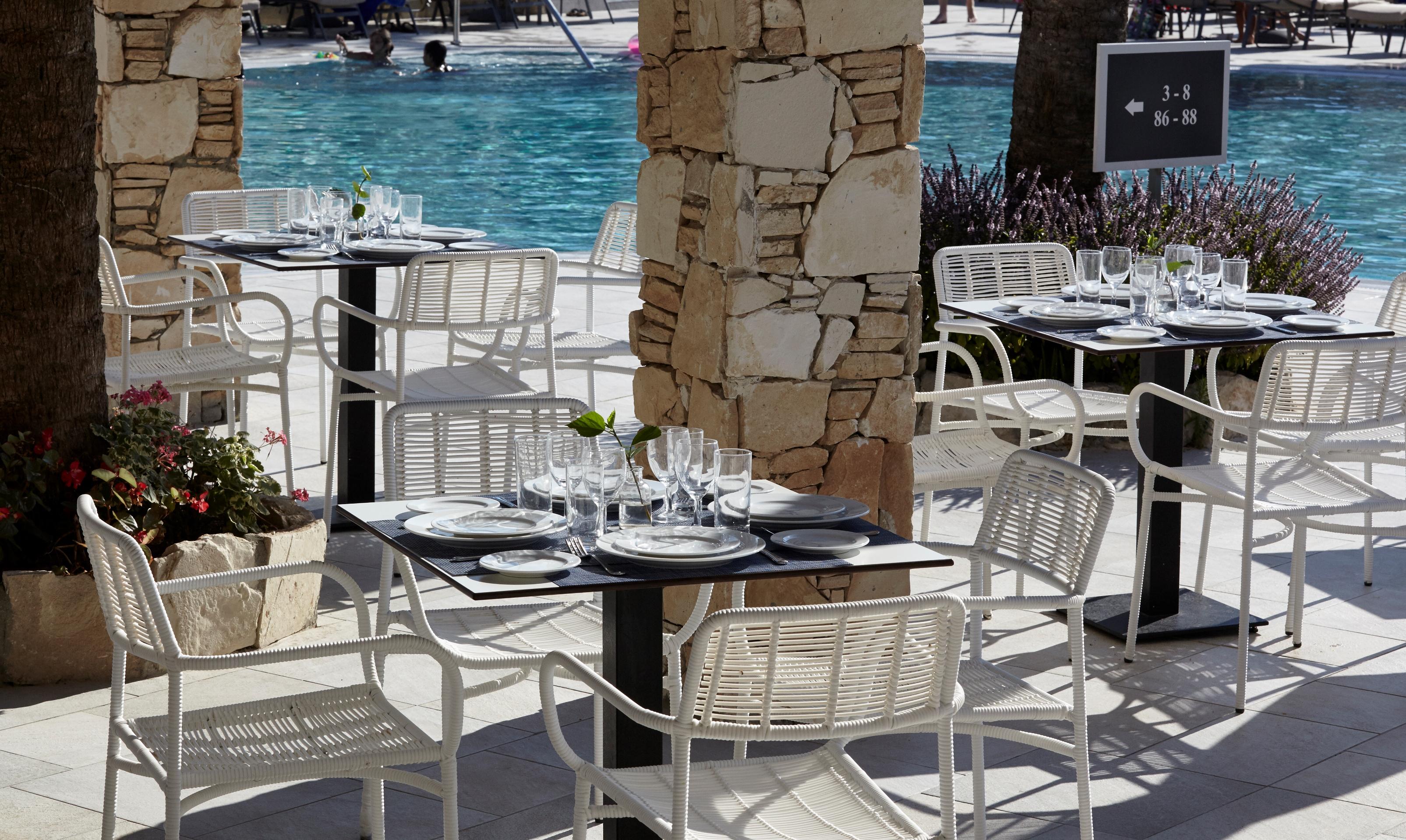 Louis St. Elias & Waterpark 4*
