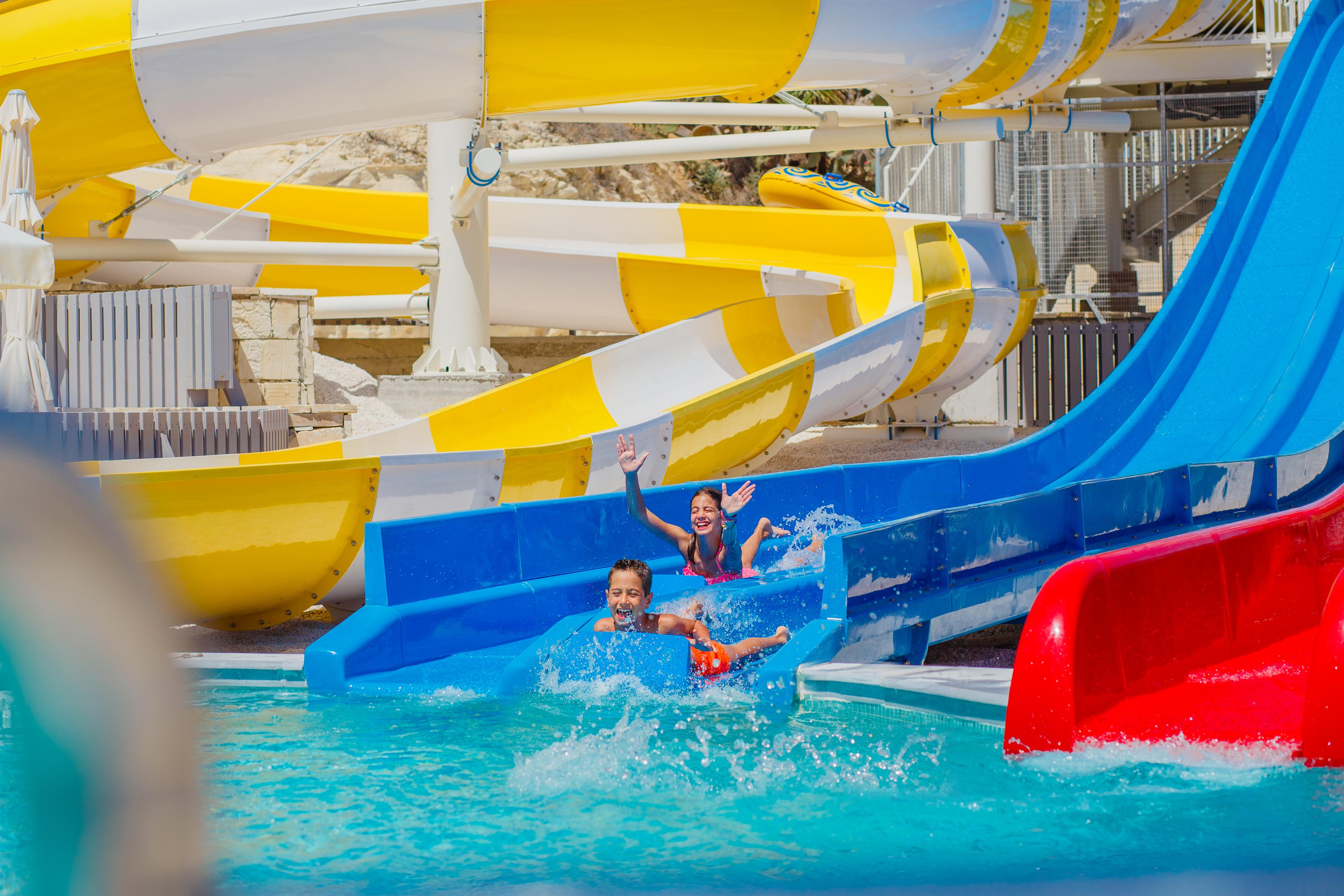 Louis St. Elias & Waterpark 4*