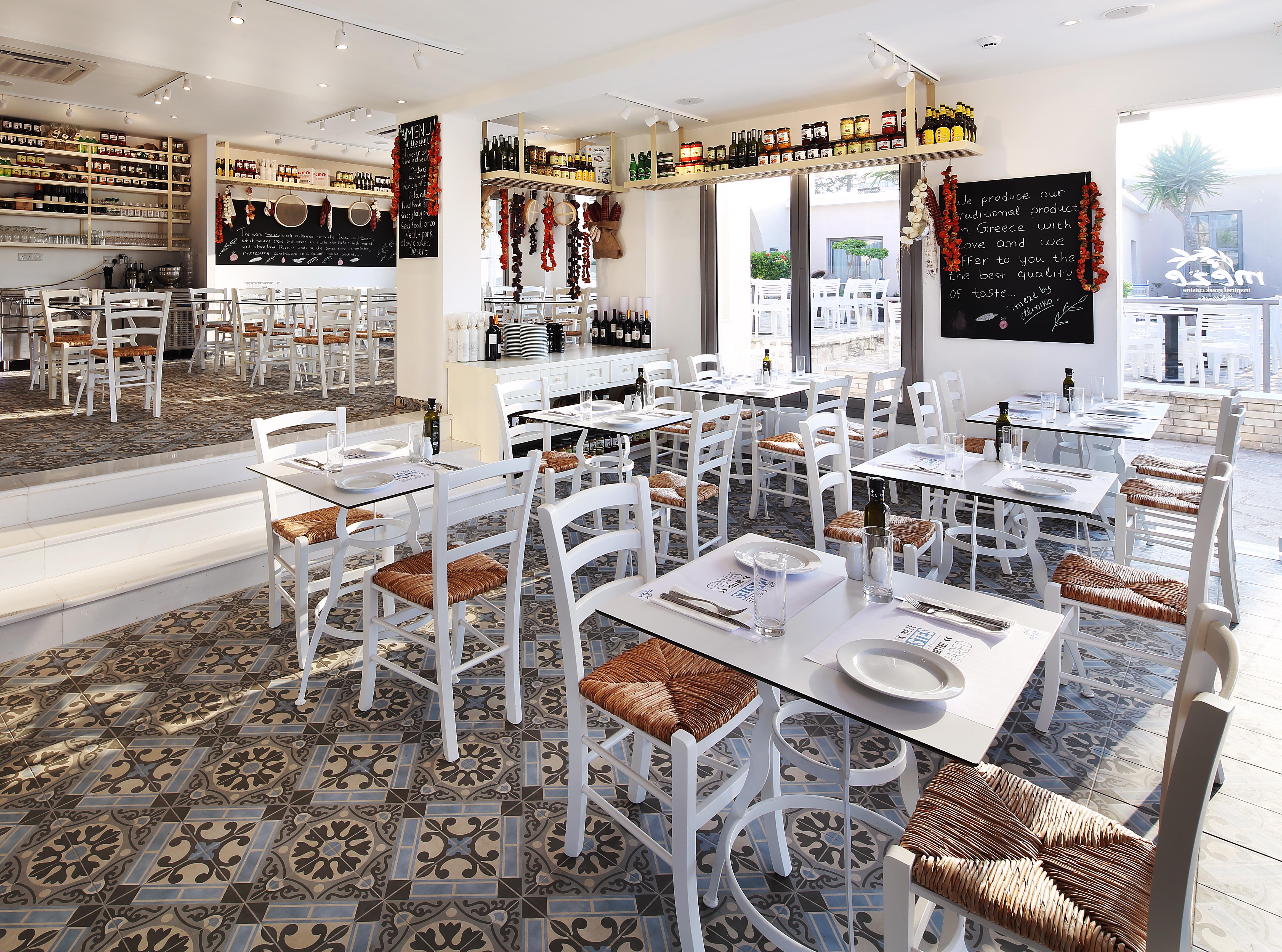 Hotel Louis St. Elias & Waterpark 4*