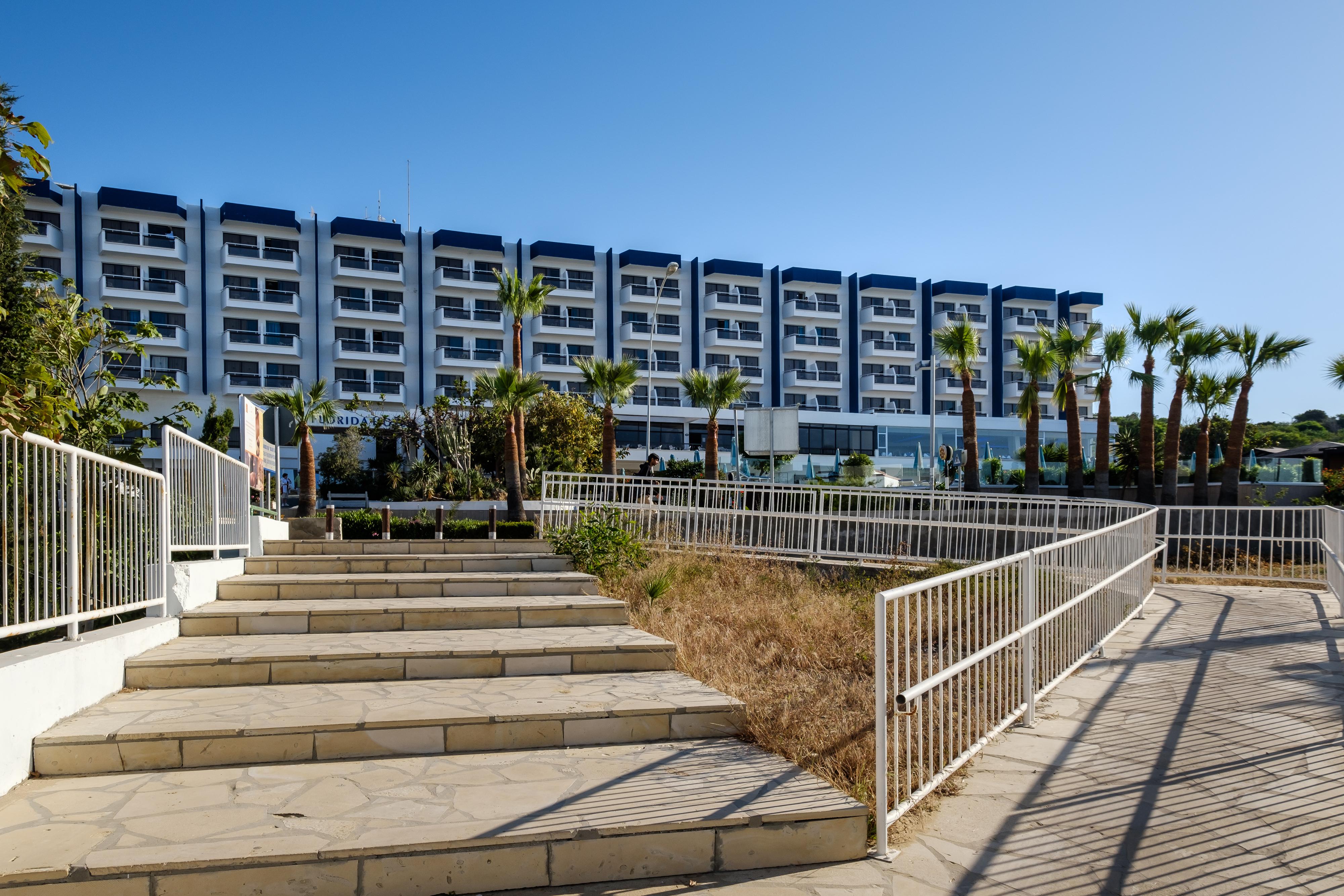 Sanders Florida * Agia Napa