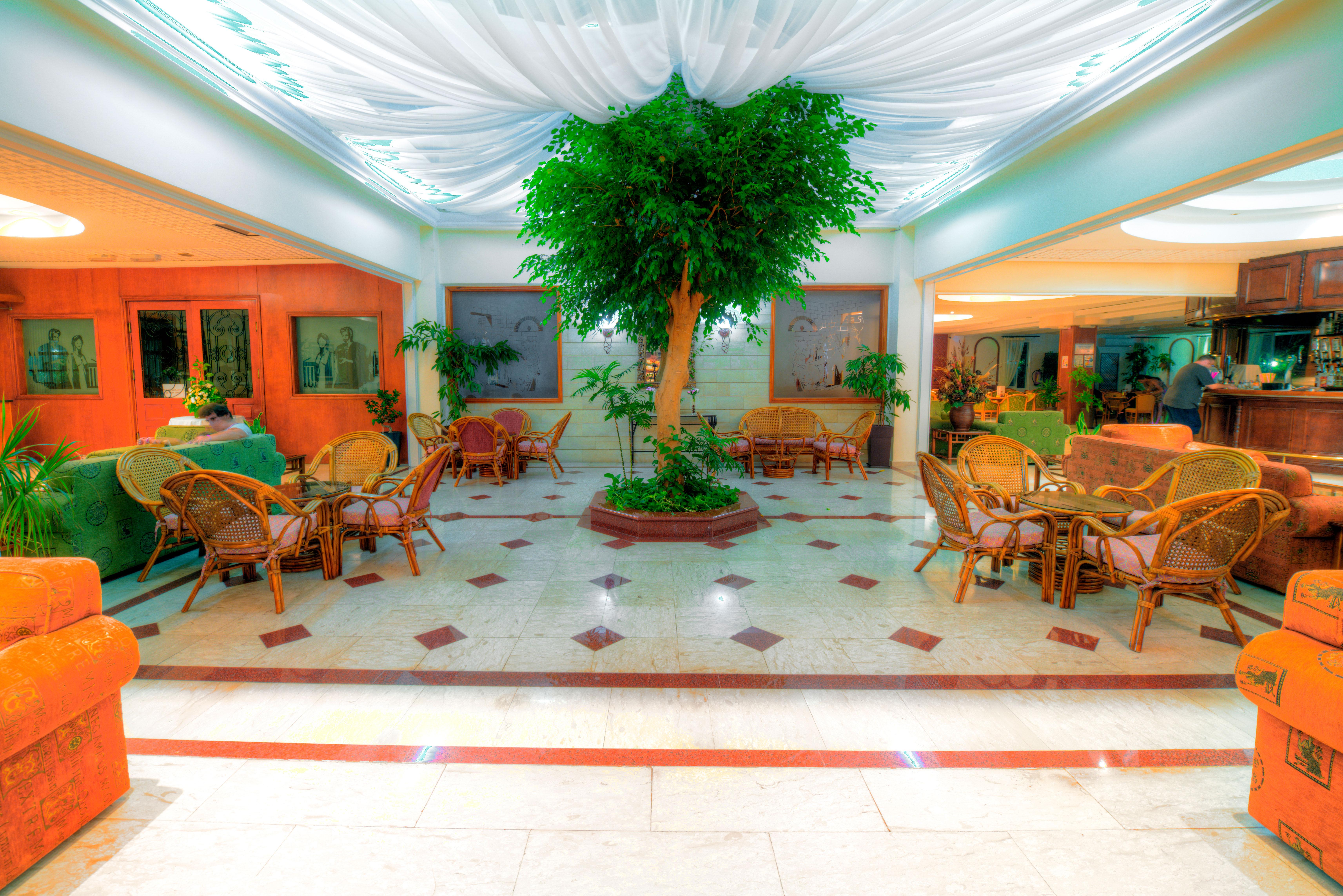 Avlida Hotel